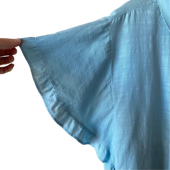 Universal Thread Flutter Sleeve Button Down Women’s Size XL Light Blue - Picture 4 of 8